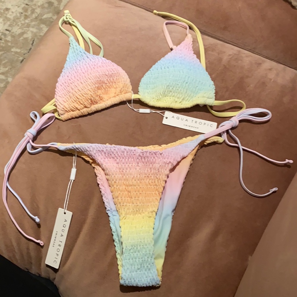 NWT Aqua Tropic Bikini